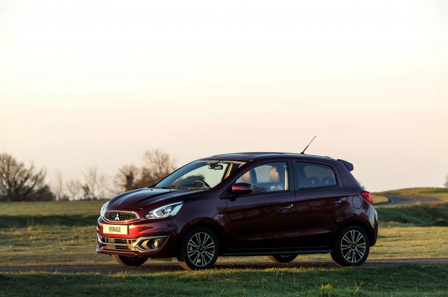  Mitsubishi Mirage 2016 года  (UK) (фото 20 из 34)